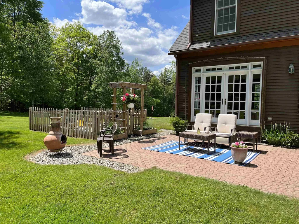376 Briar Hill Road Haverhill NH 03774