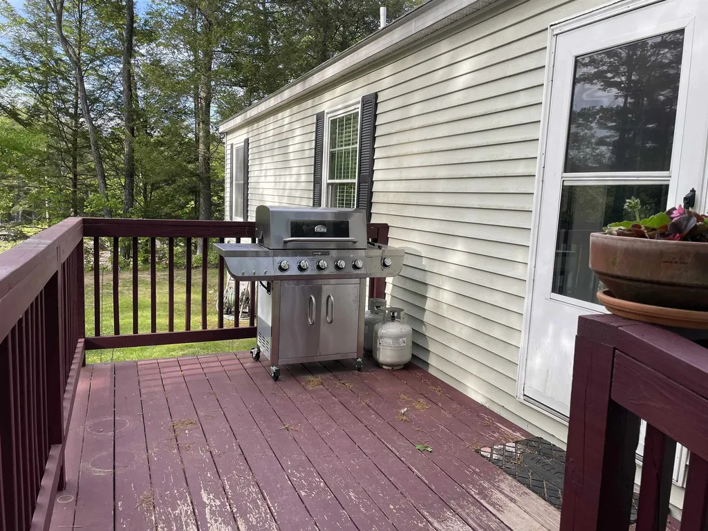 124 Chickville Road Ossipee NH 03864