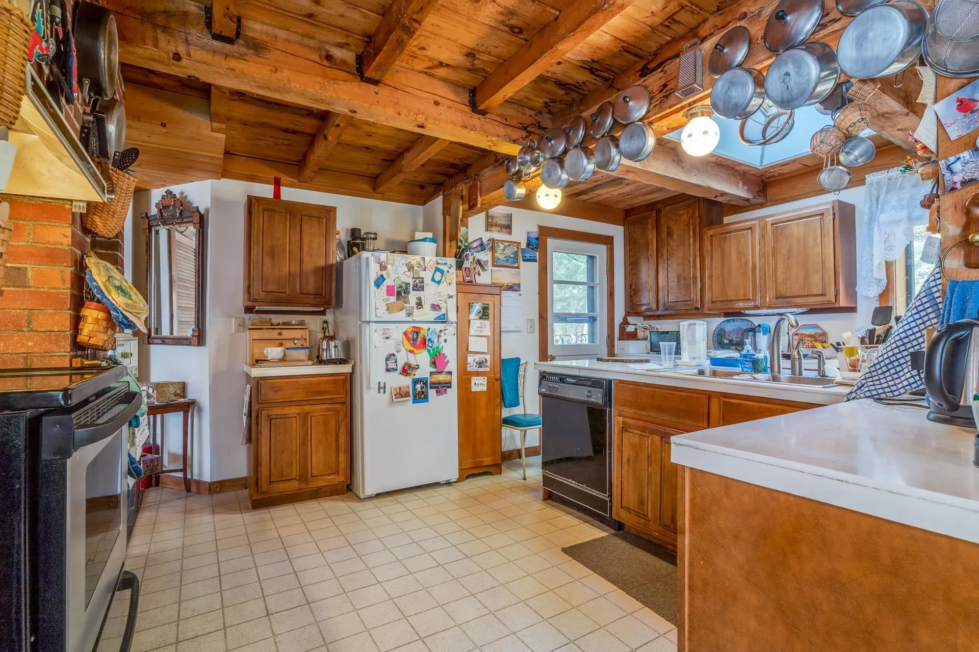 242 North Road Deerfield NH 03037