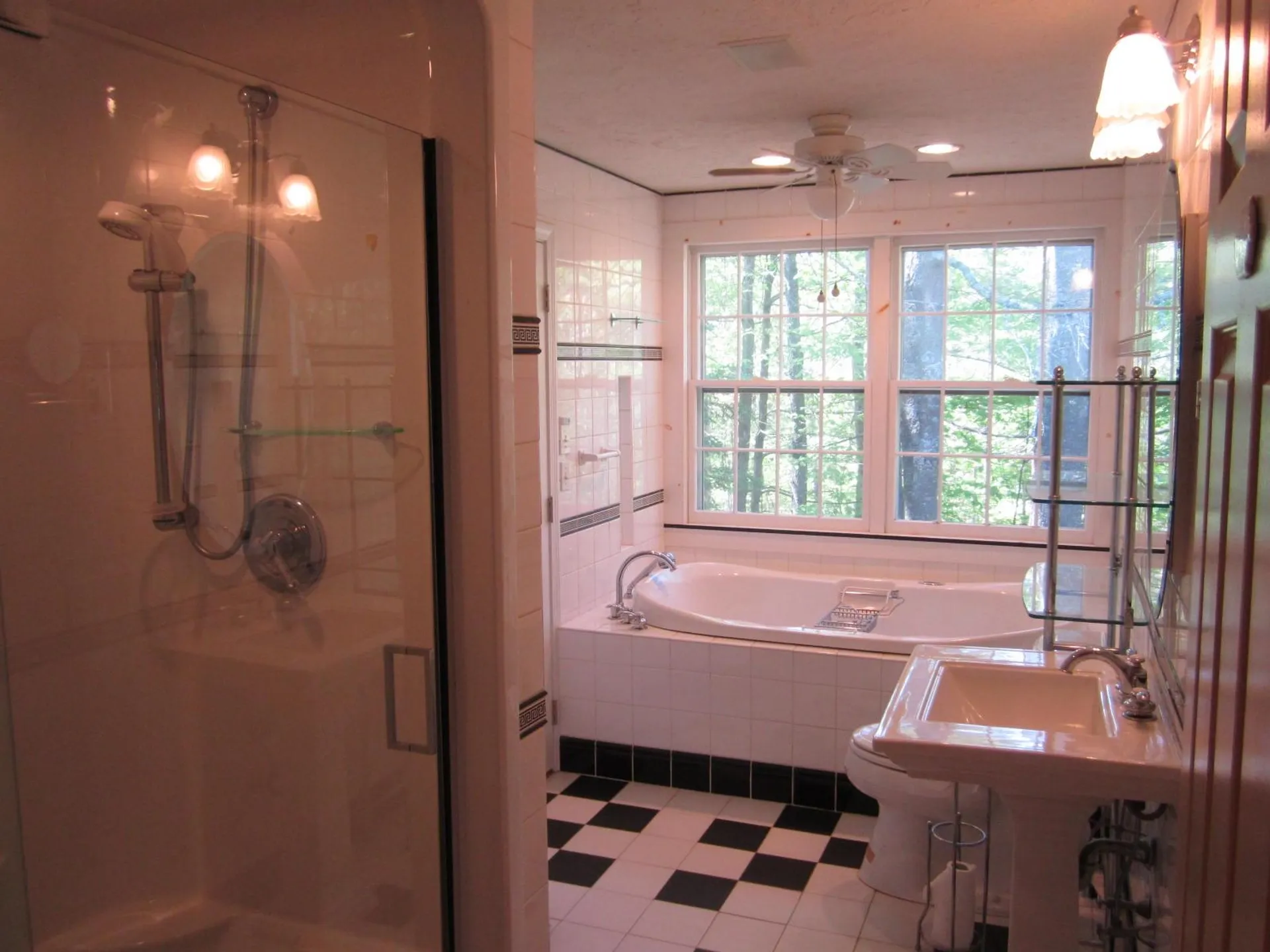 21 Quail Run New London NH 03257
