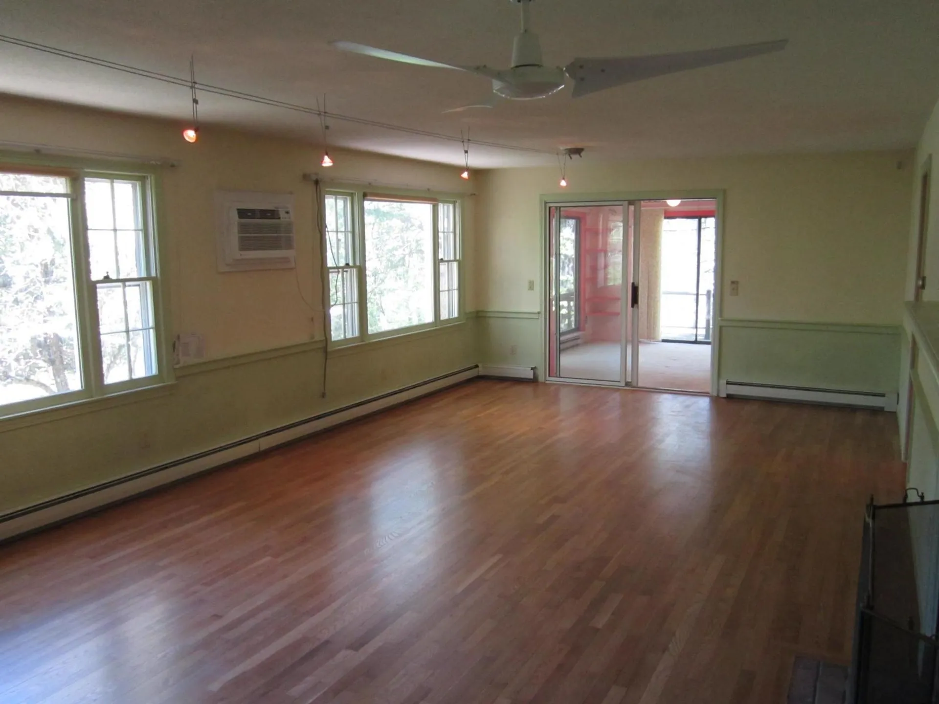 21 Quail Run New London NH 03257