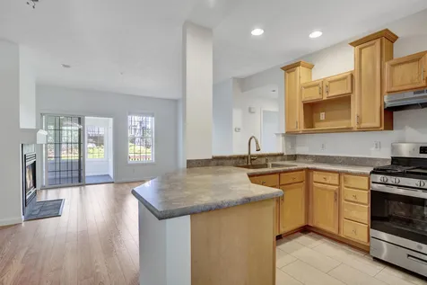 8 Rose Lane Bedford NH 03110
