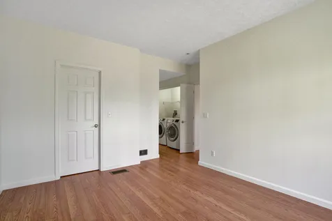 8 Rose Lane Bedford NH 03110