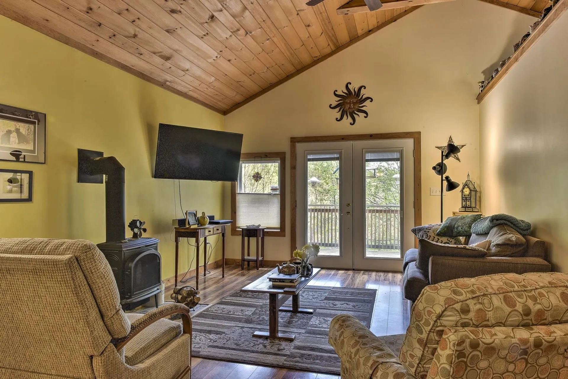 10 Murdough Road Stoddard NH 03464