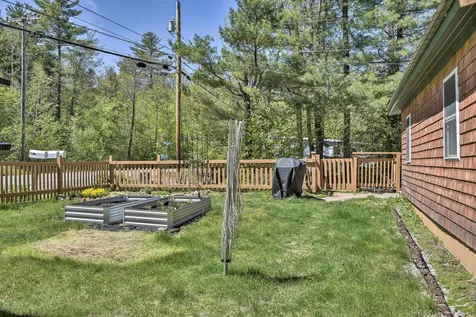 10 Murdough Road Stoddard NH 03464
