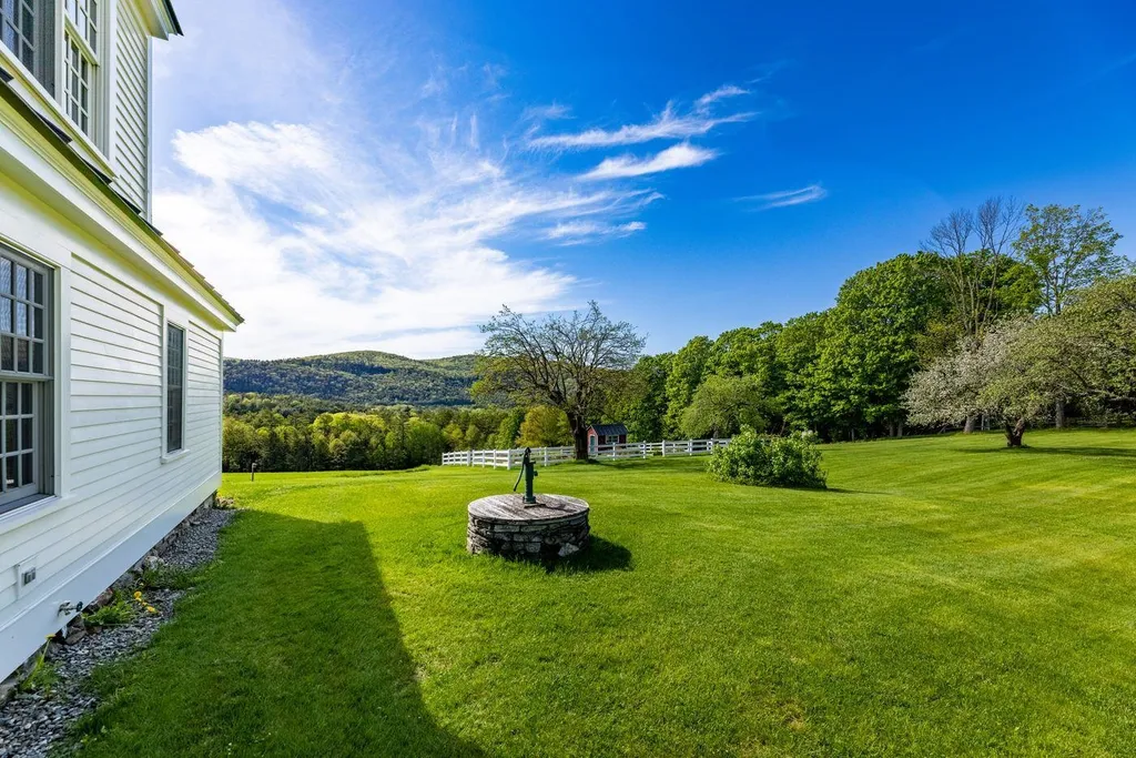 125 Breck Hill Road Lyme NH 03768