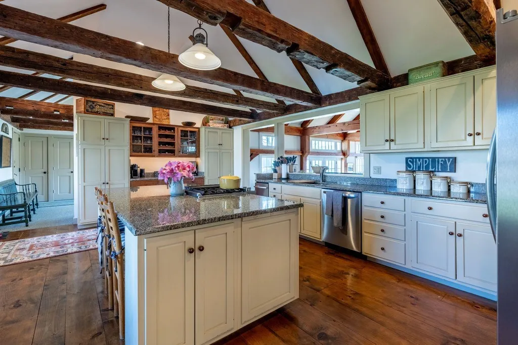125 Breck Hill Road Lyme NH 03768