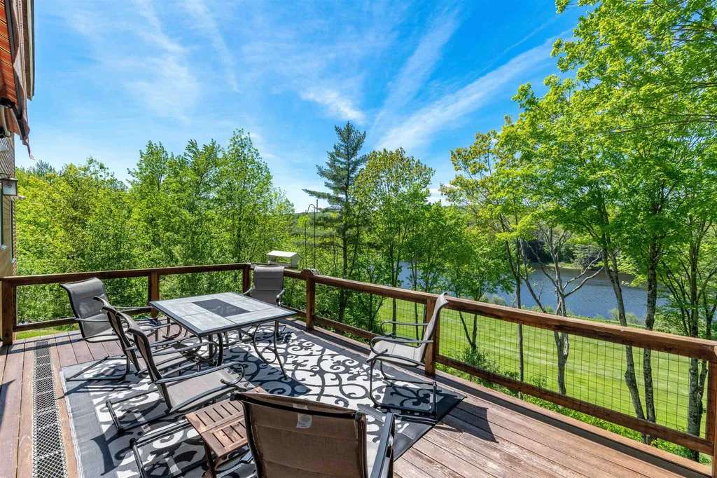 1017 Monroe Road Bath NH 03740
