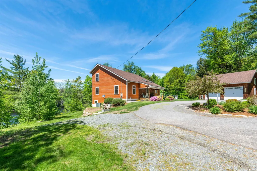 1017 Monroe Road Bath NH 03740