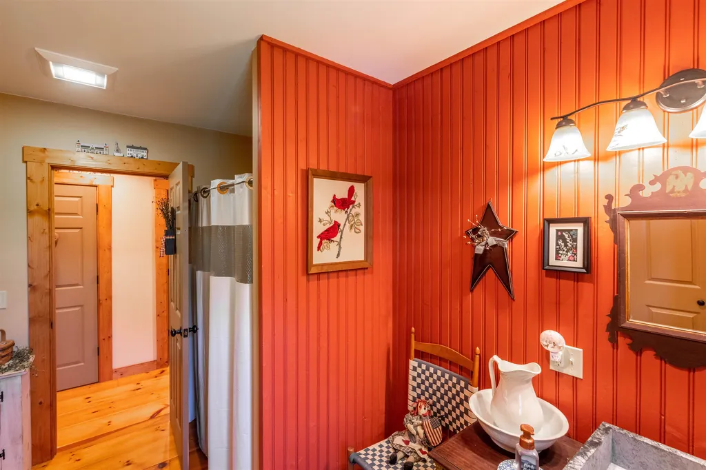 1017 Monroe Road Bath NH 03740