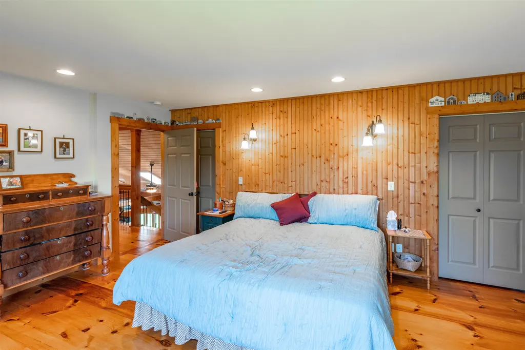 1017 Monroe Road Bath NH 03740