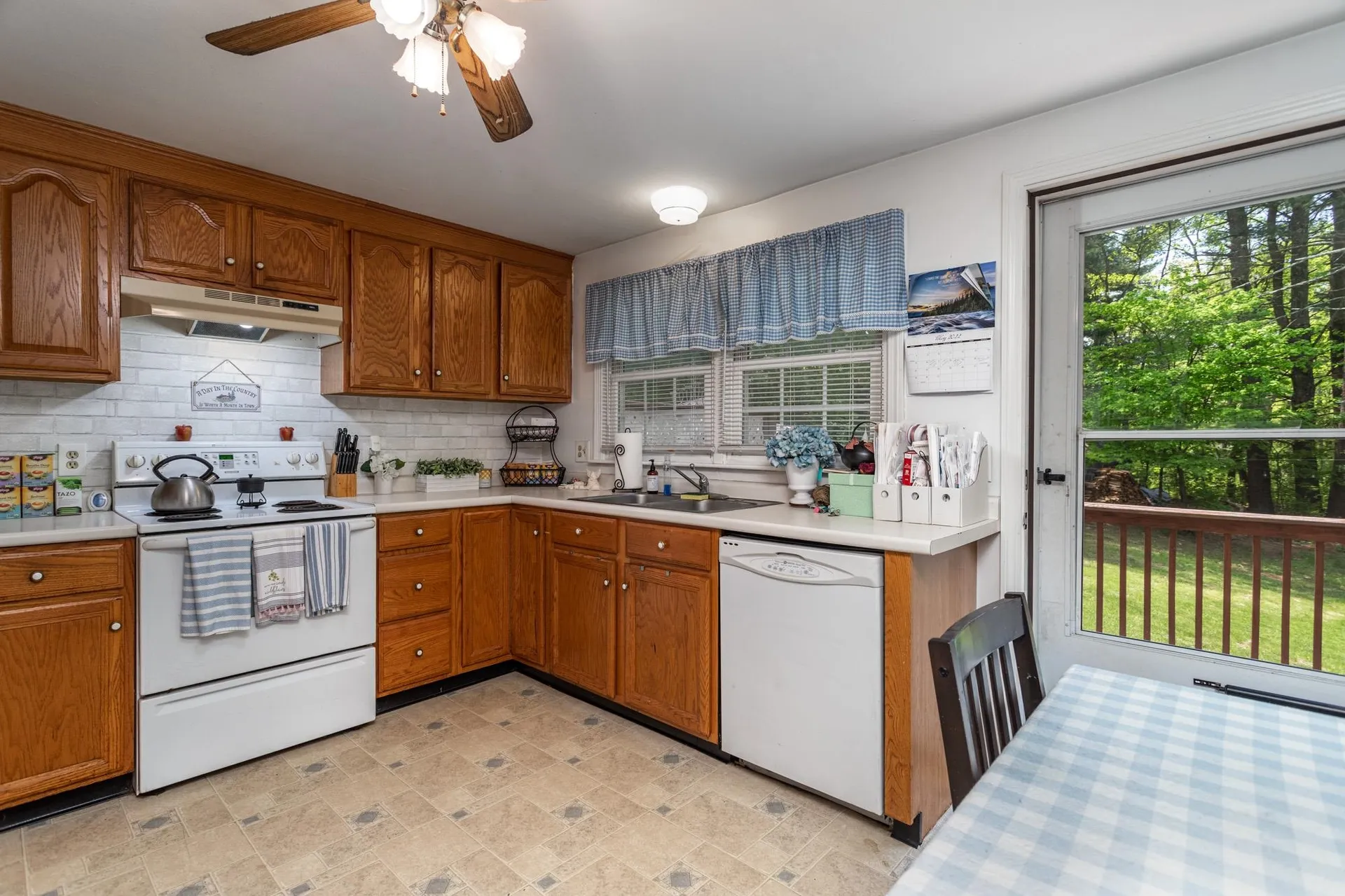 2-4 Rayes Drive Hudson NH 03051