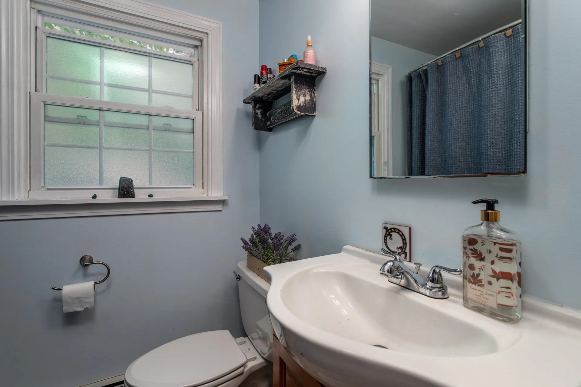 2-4 Rayes Drive Hudson NH 03051