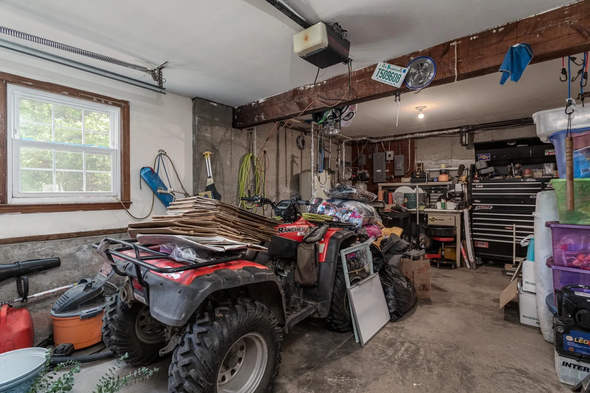 2-4 Rayes Drive Hudson NH 03051