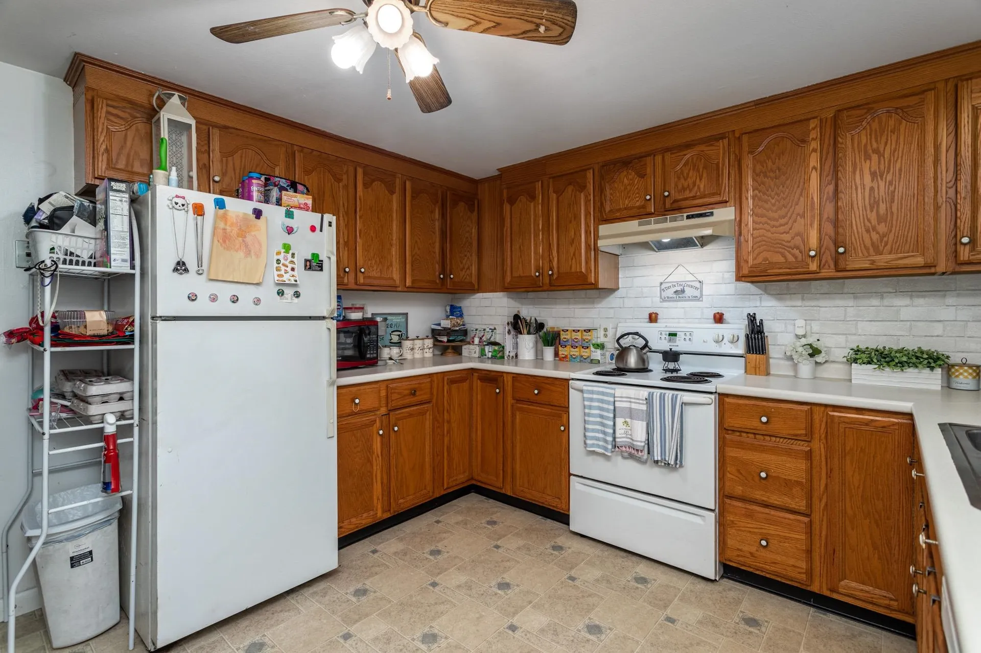 2-4 Rayes Drive Hudson NH 03051