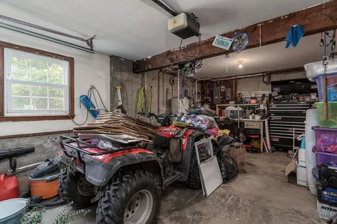 2-4 Rayes Drive Hudson NH 03051