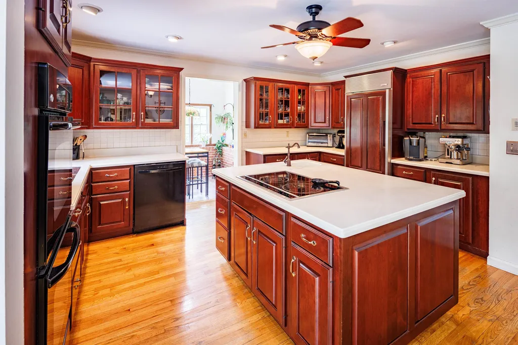 259 Newmarket Road Durham NH 03824