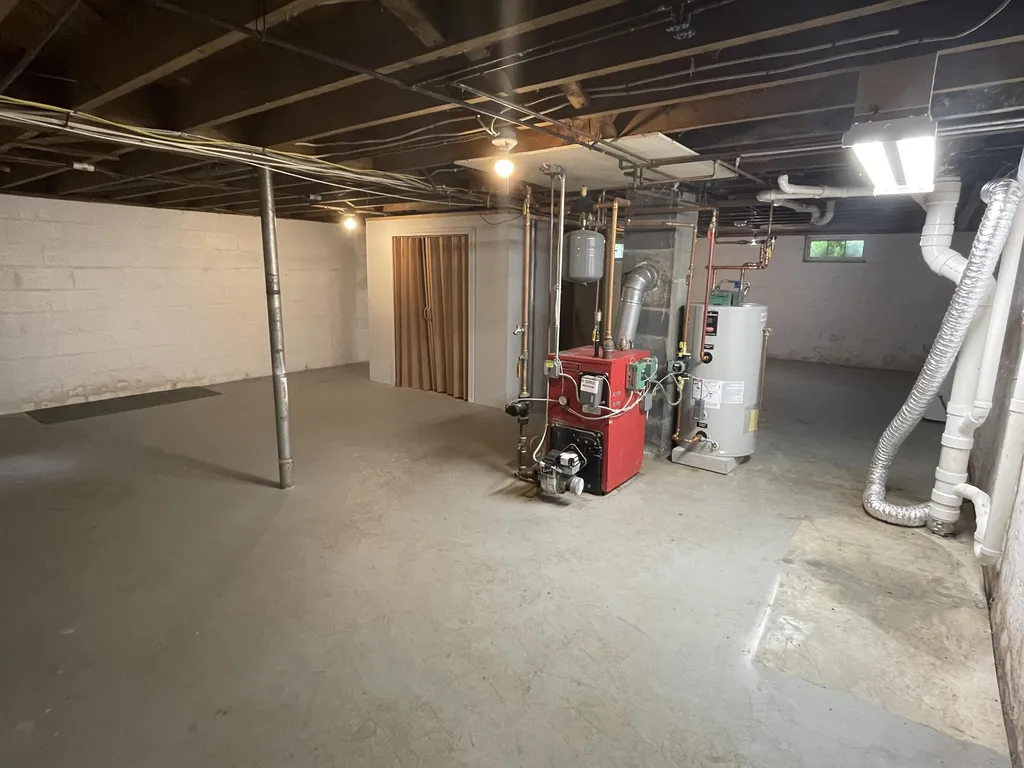 9 Allen Street Exeter NH 03833