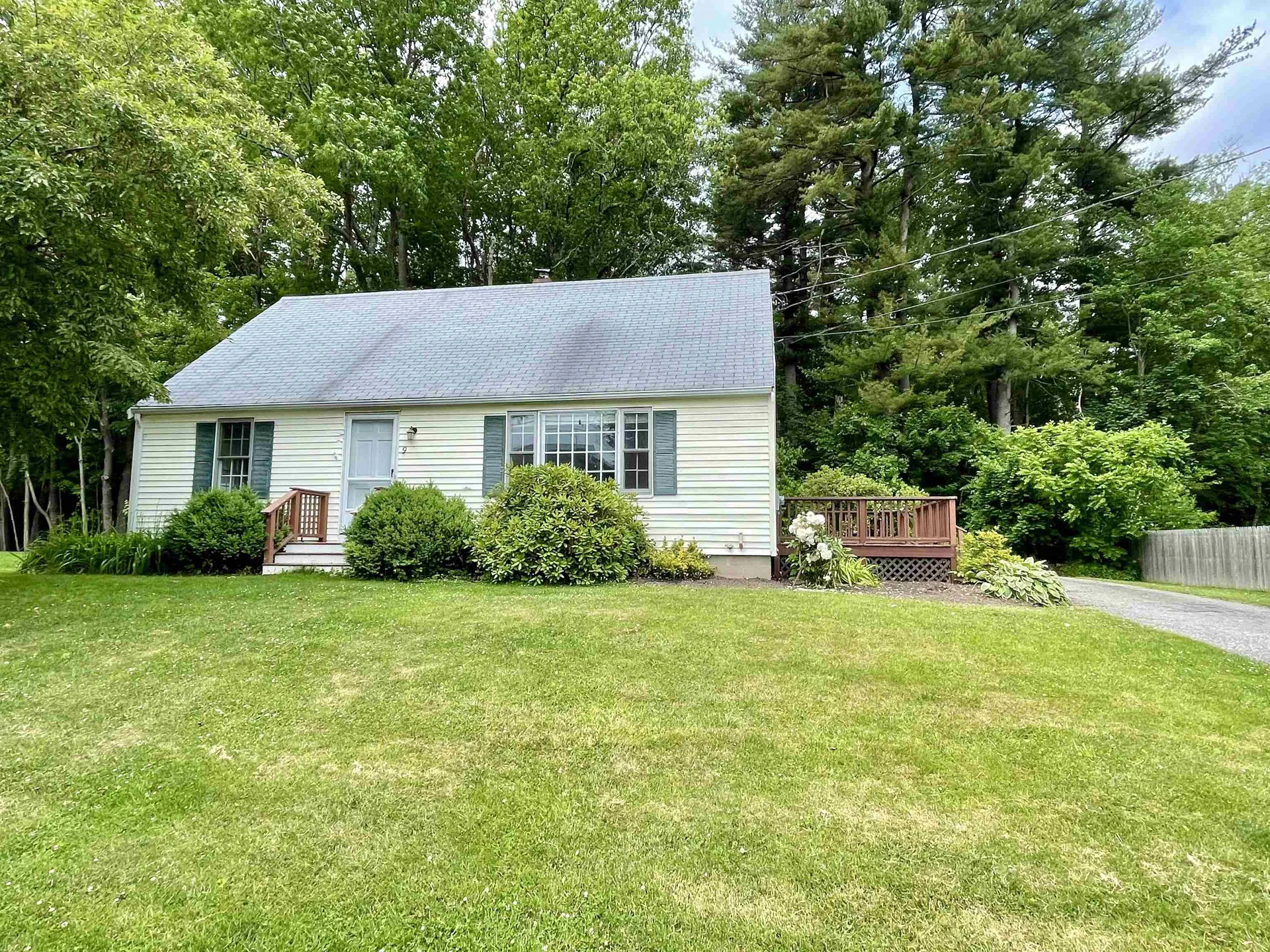 9 Allen Street Exeter NH 03833