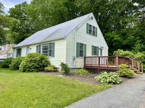 9 Allen Street Exeter NH 03833