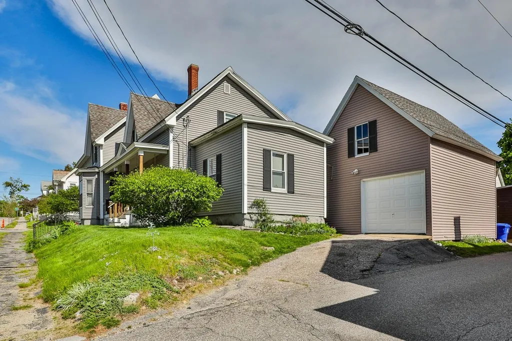 300 Walnut Street Manchester NH 03104