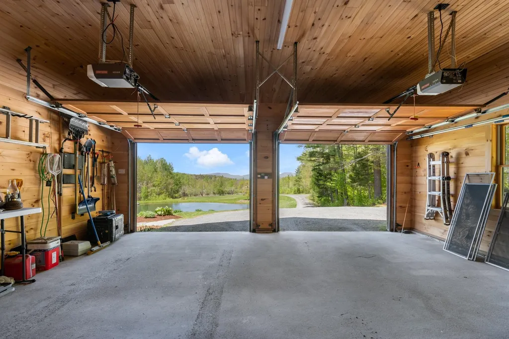 161 Smith Pond Road Enfield NH 03748