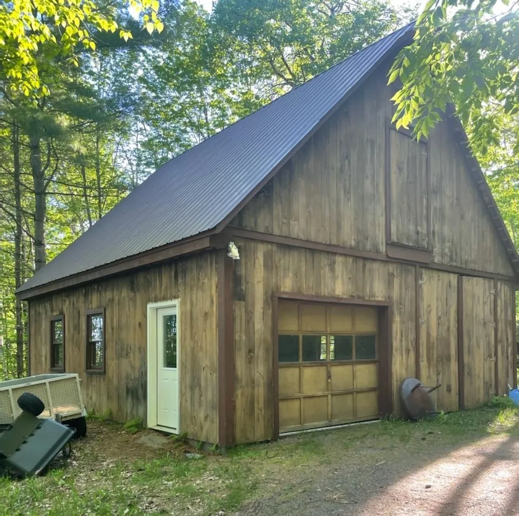 161 Smith Pond Road Enfield NH 03748