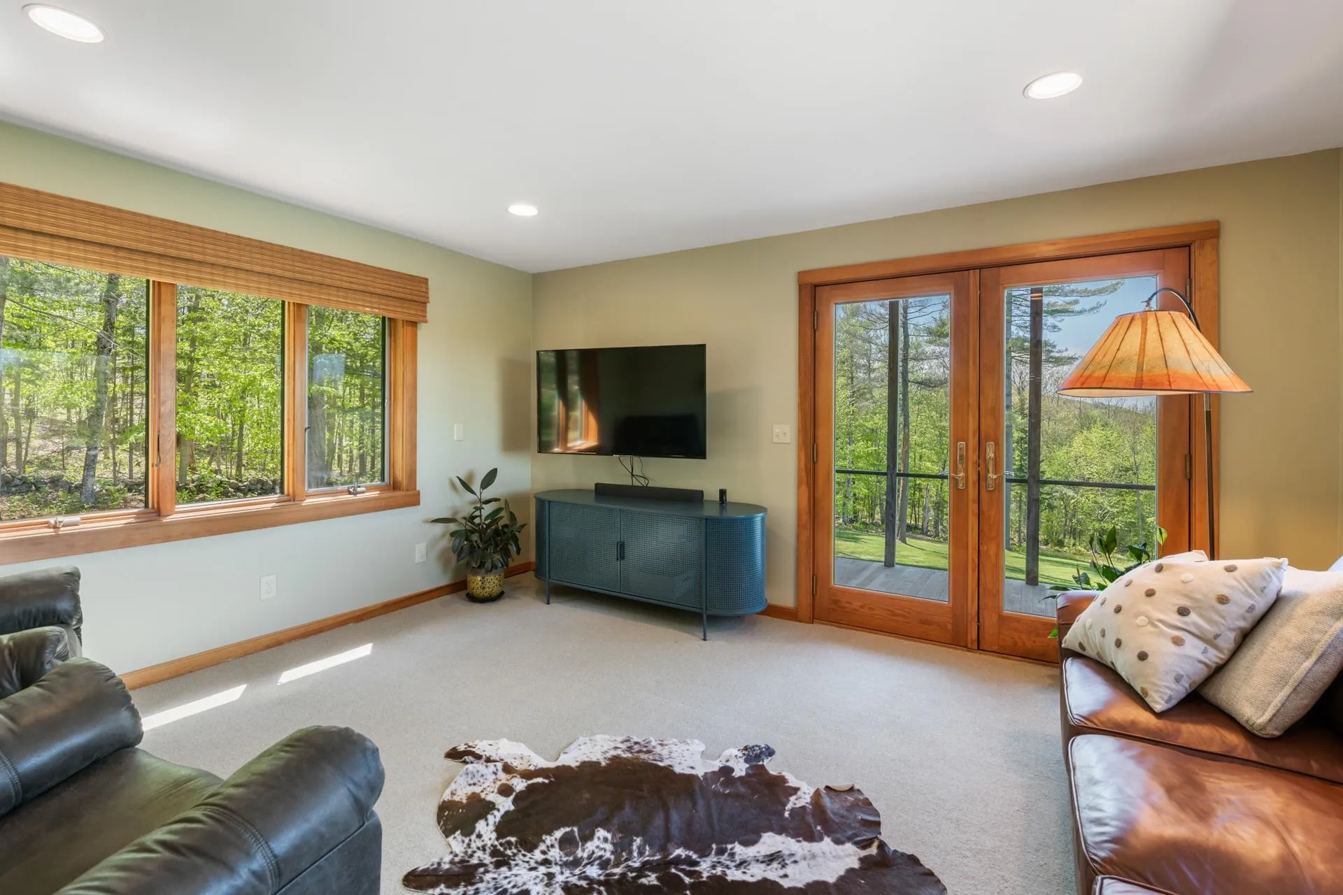 161 Smith Pond Road Enfield NH 03748
