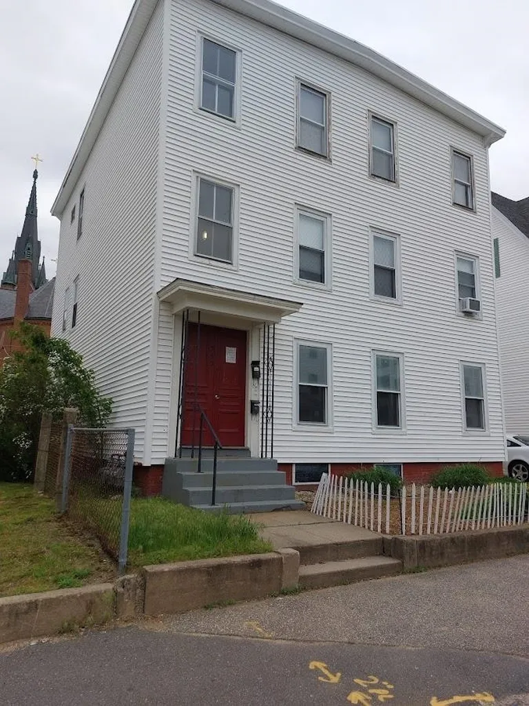 353 Dubuque Street Manchester NH 03102