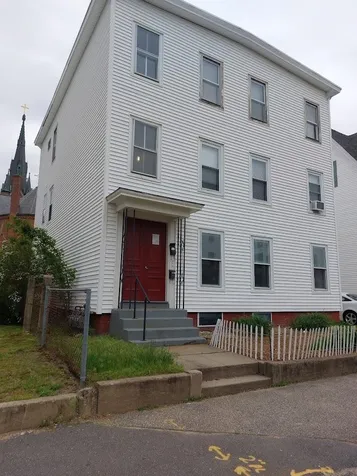 353 Dubuque Street Manchester NH 03102
