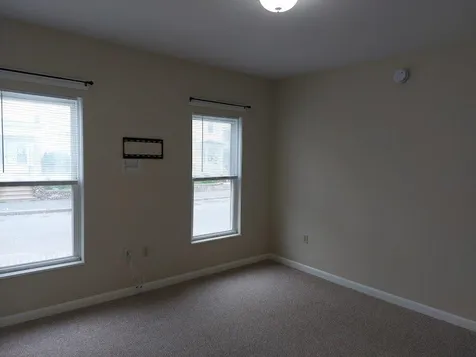 353 Dubuque Street Manchester NH 03102