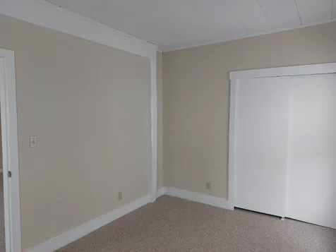 353 Dubuque Street Manchester NH 03102
