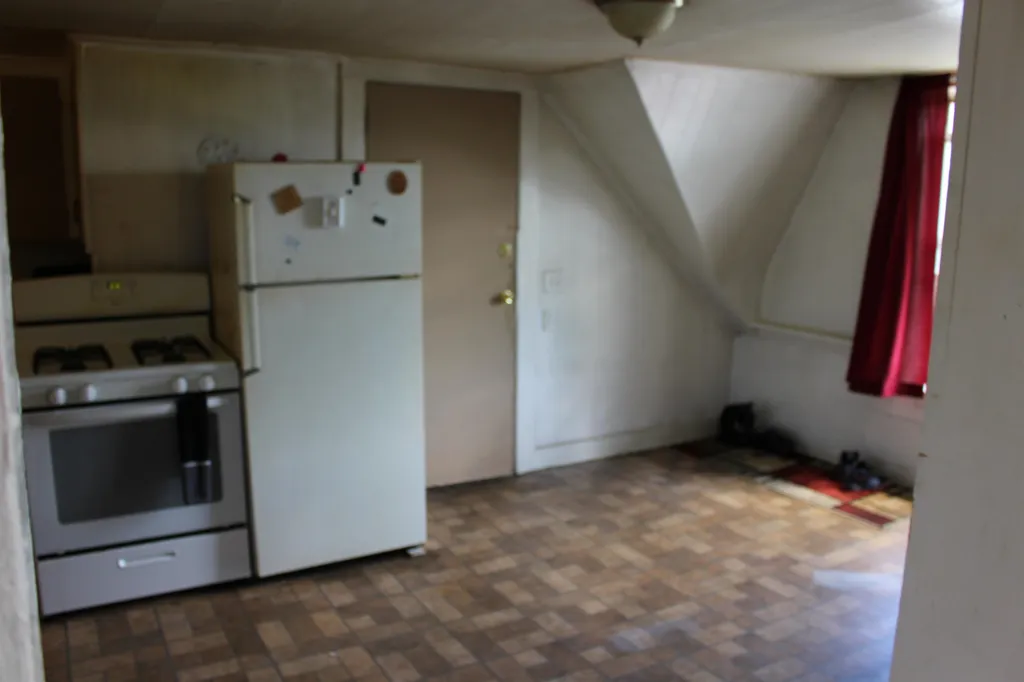 211 North Street Claremont NH 03743