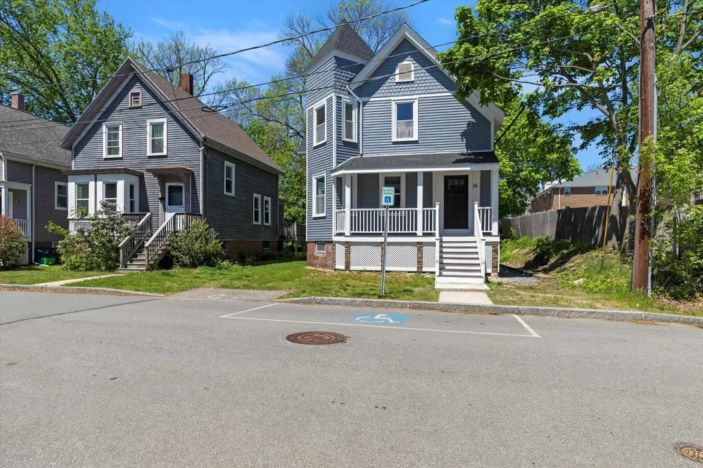 39 Lovell Street Portsmouth NH 03801