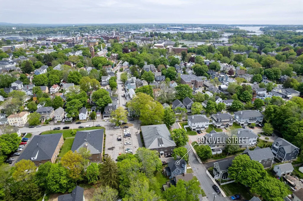 39 Lovell Street Portsmouth NH 03801
