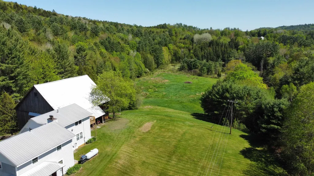 146 Quint Road Ryegate VT 05042