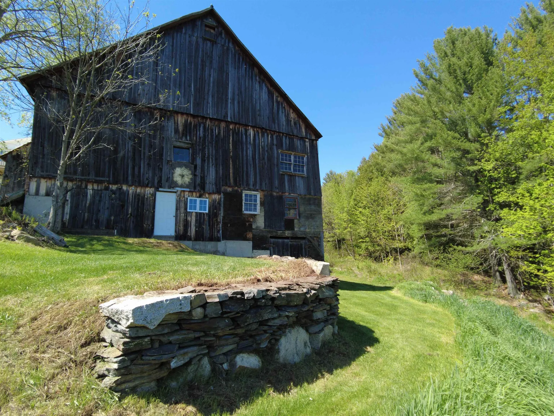 146 Quint Road Ryegate VT 05042