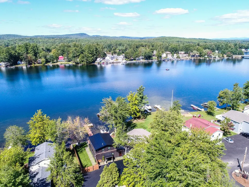 72 Sunset Drive Belmont NH 03220