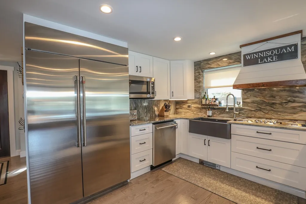72 Sunset Drive Belmont NH 03220