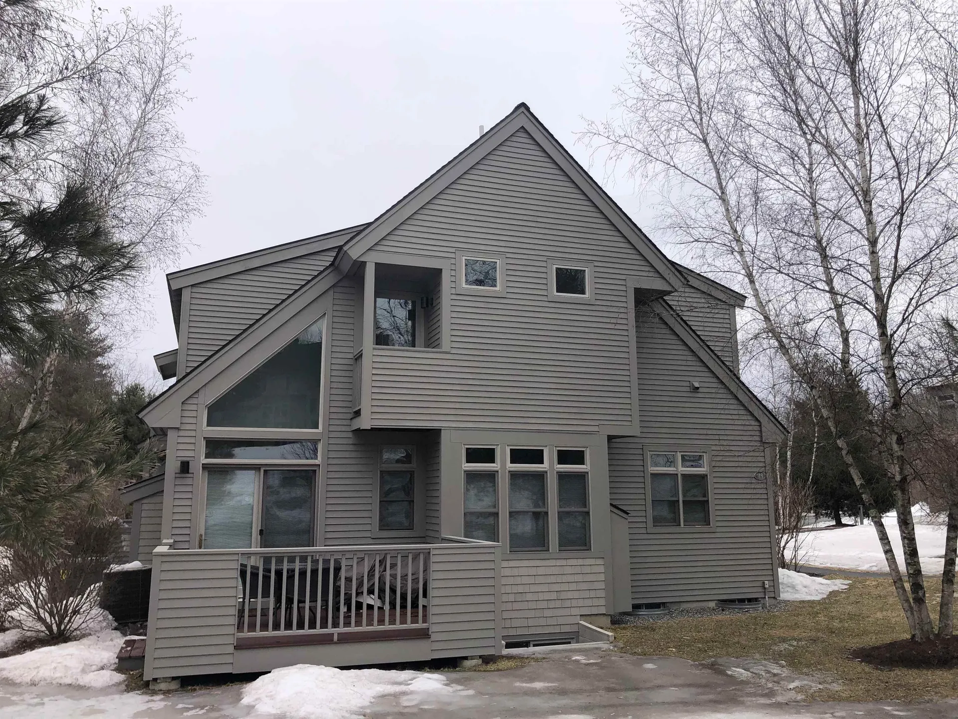 125 Catamount Road Hartford VT 05059