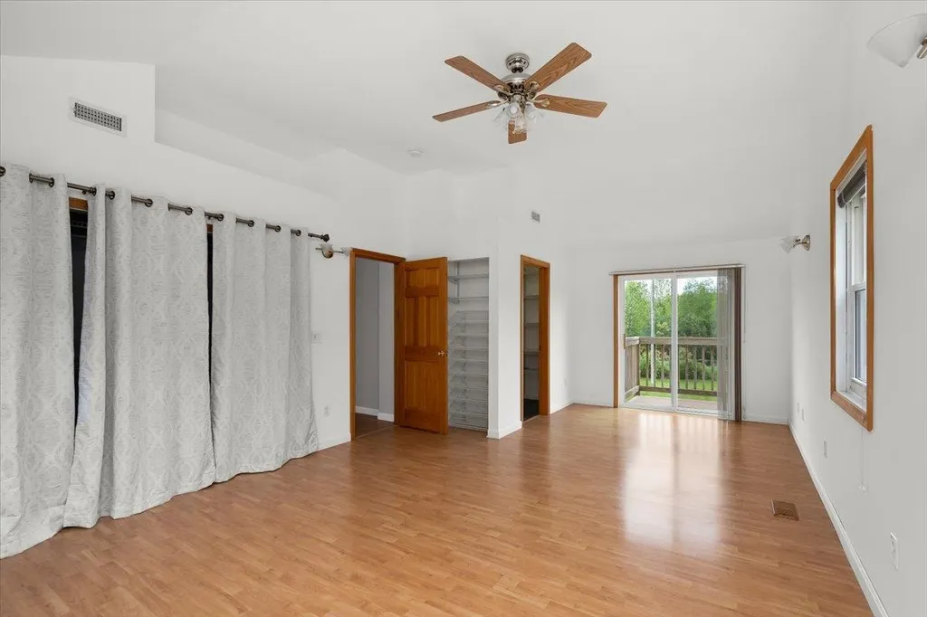 31 Syracuse Road Nashua NH 03064