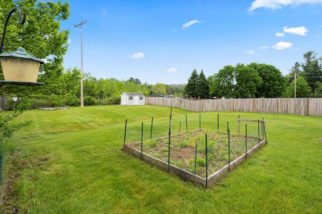 31 Syracuse Road Nashua NH 03064