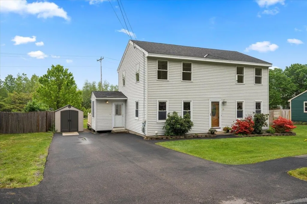 31 Syracuse Road Nashua NH 03064