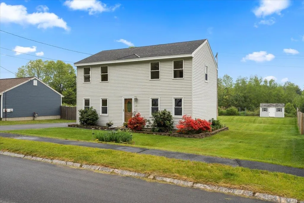 31 Syracuse Road Nashua NH 03064