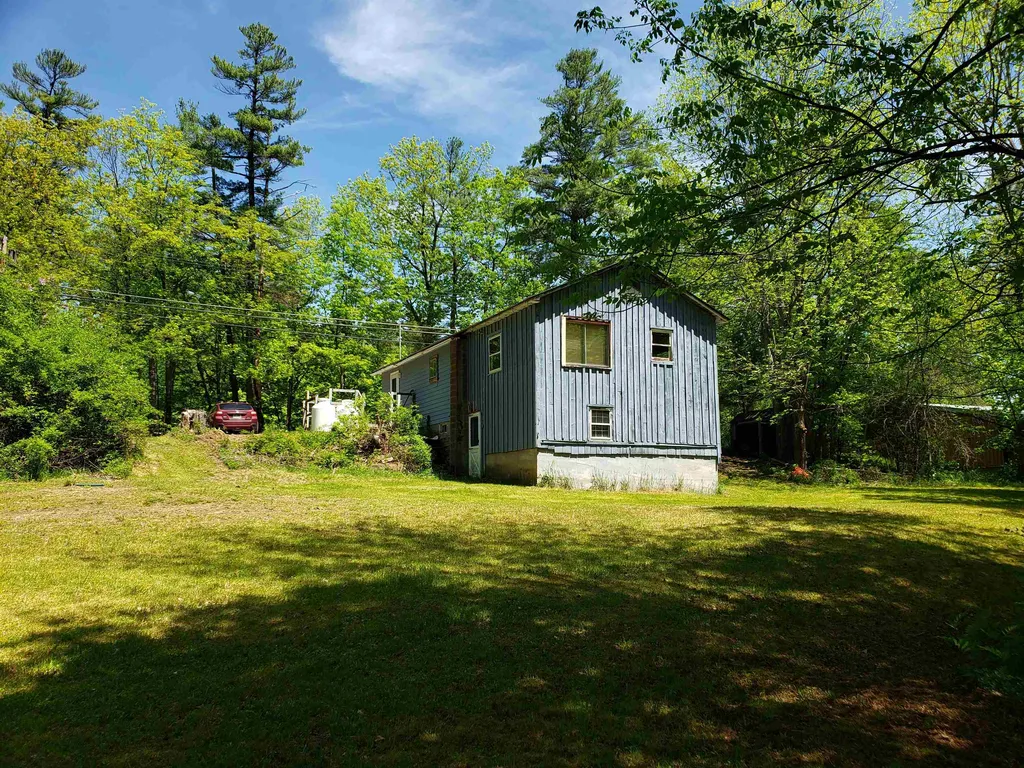 165 Canaan Street Canaan NH 03741