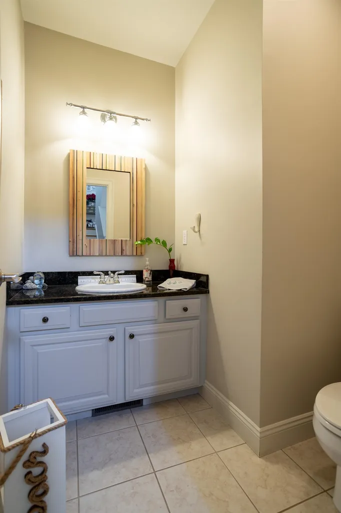 24 Harbor Road Hampton NH 03842