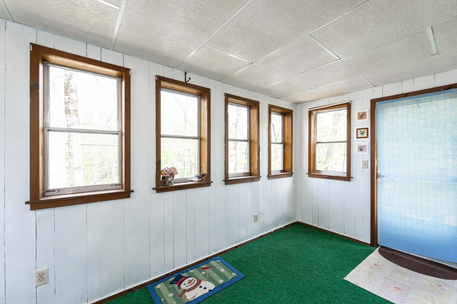 17 Whitten Road Milford NH 03055