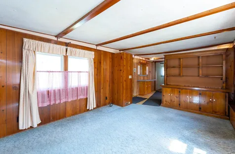17 Whitten Road Milford NH 03055