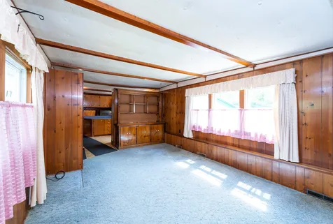 17 Whitten Road Milford NH 03055