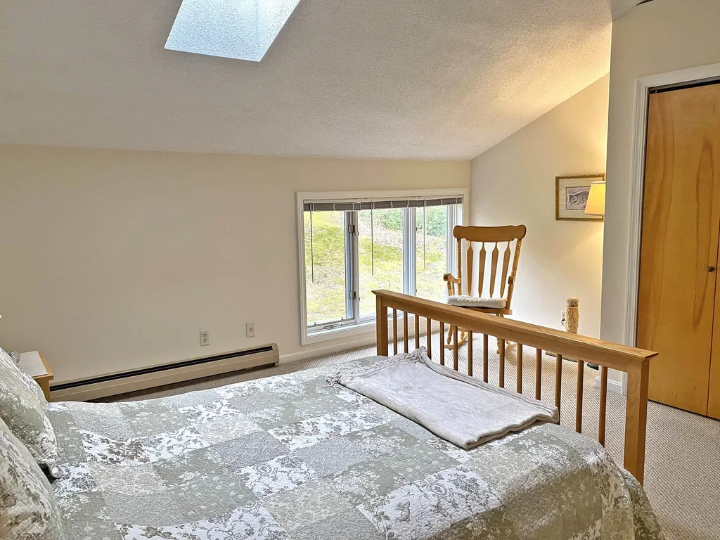 15 Robin Way Brattleboro VT 05301
